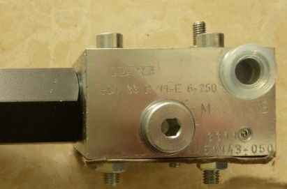 江威隨車吊配件 江威隨車吊配件