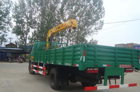 東風(fēng)隨車吊 東風(fēng)隨車吊