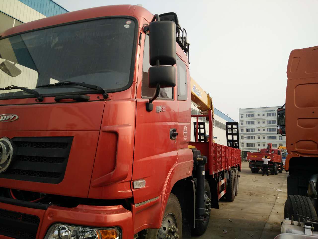 東風16噸隨車吊 東風16噸隨車吊