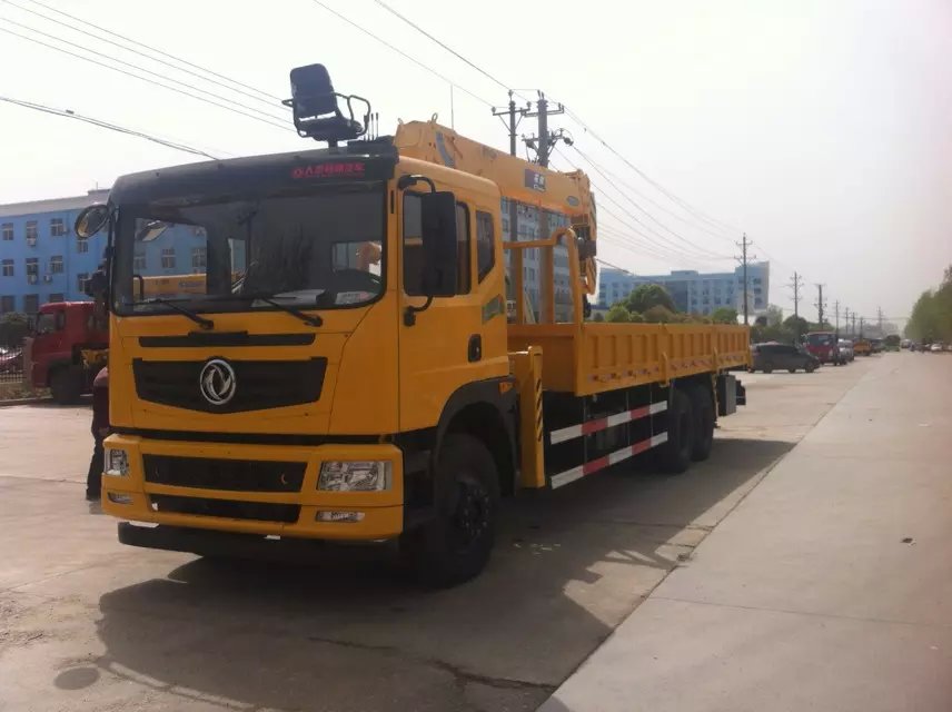 石煤隨車(chē)吊 石煤隨車(chē)吊