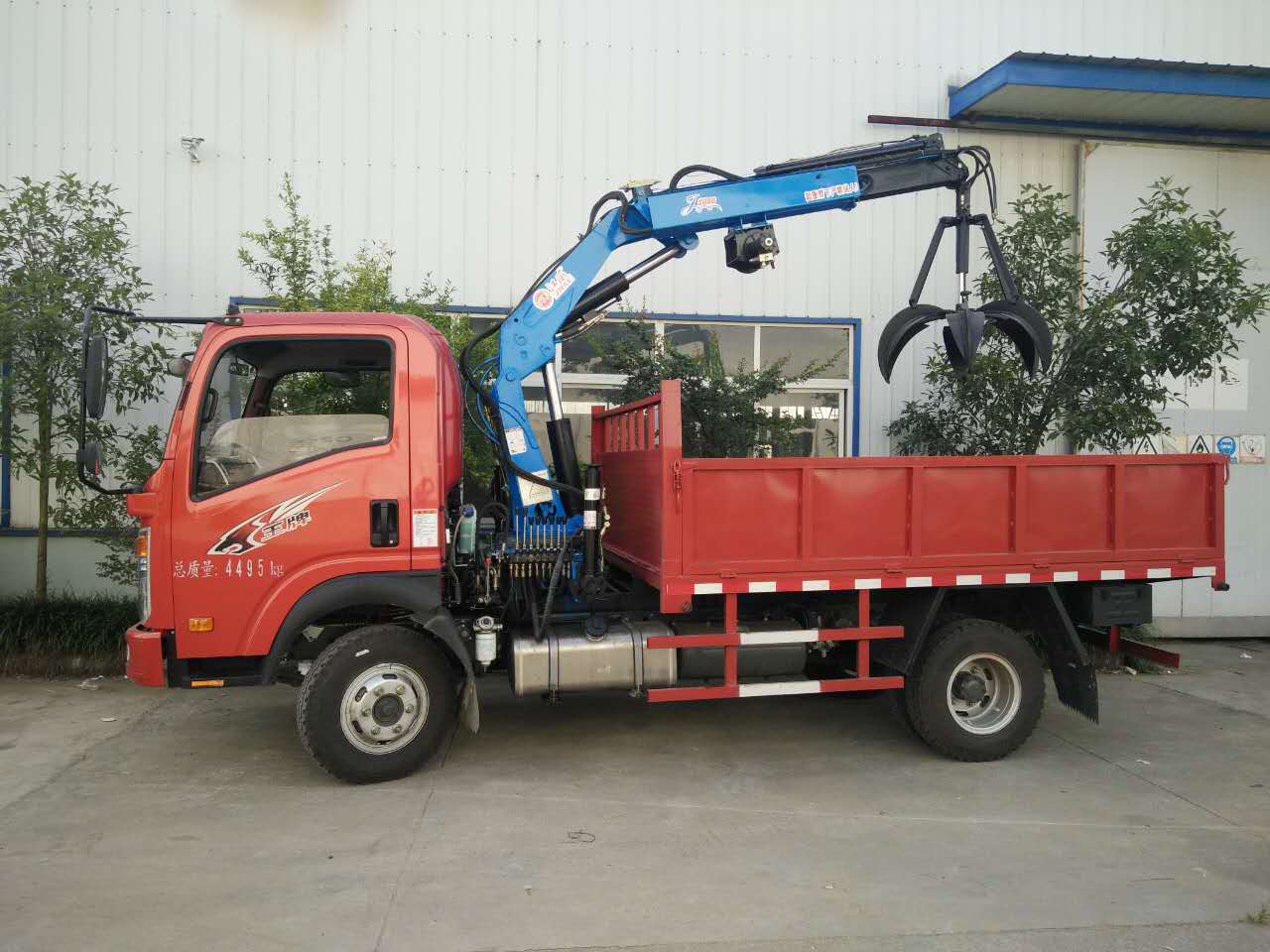 隨車吊廠家直銷產品 隨車吊廠家直銷產品