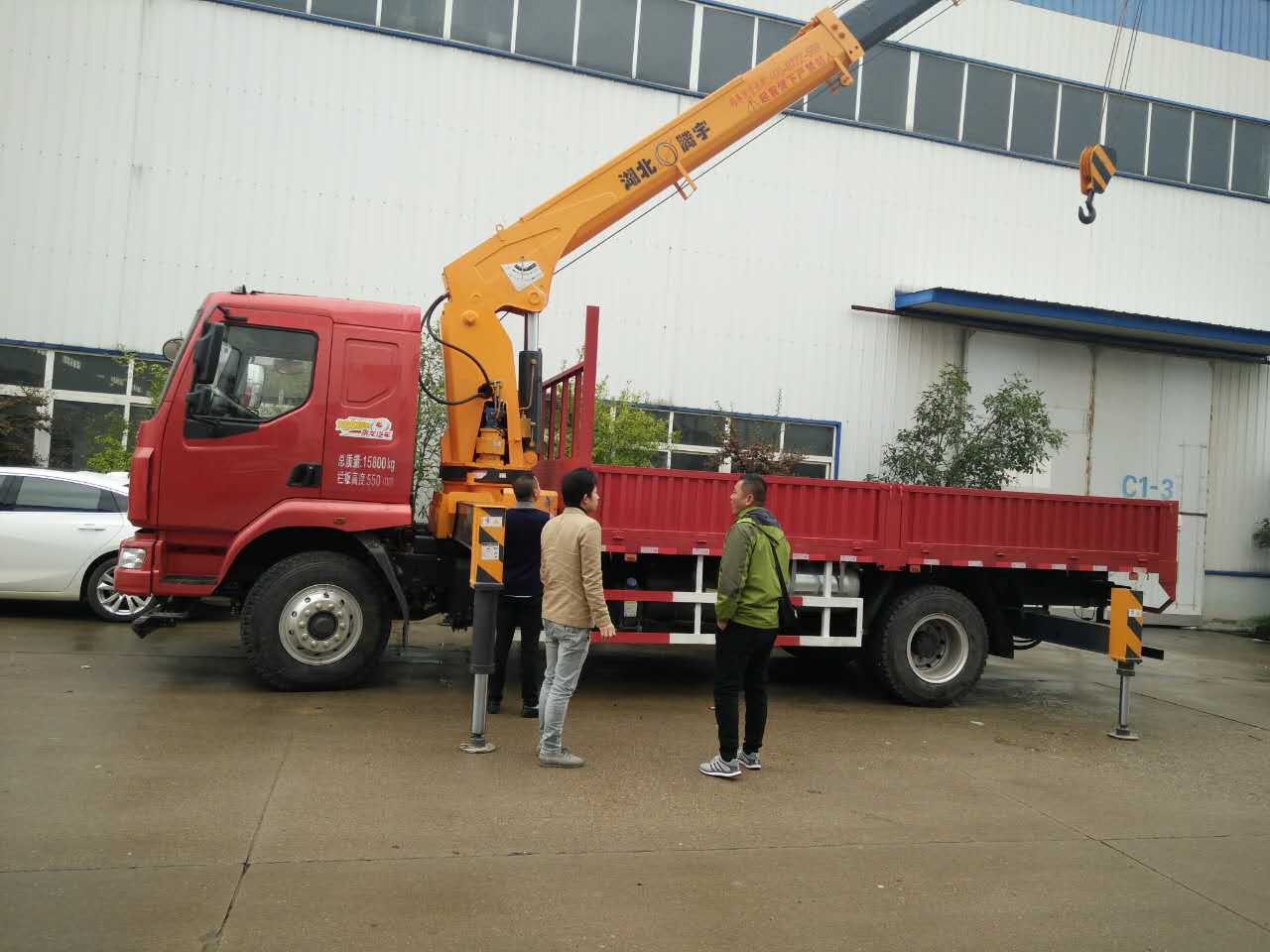 8噸隨車吊 8噸隨車吊