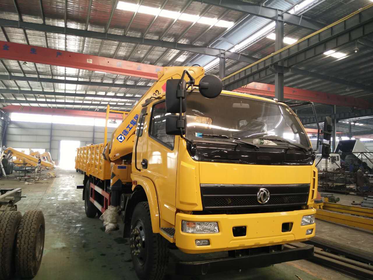 黃牌隨車吊 黃牌隨車吊