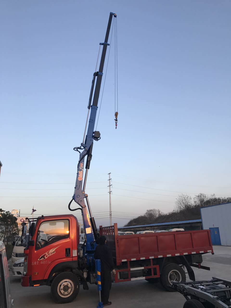 4噸全折臂 4噸全折臂