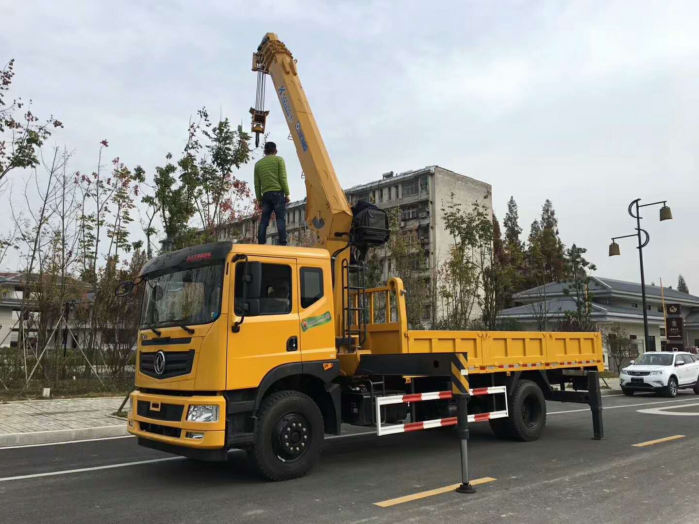 徐工隨車吊 徐工隨車吊