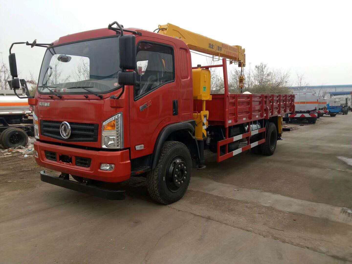 東風(fēng)隨車(chē)吊 東風(fēng)隨車(chē)吊