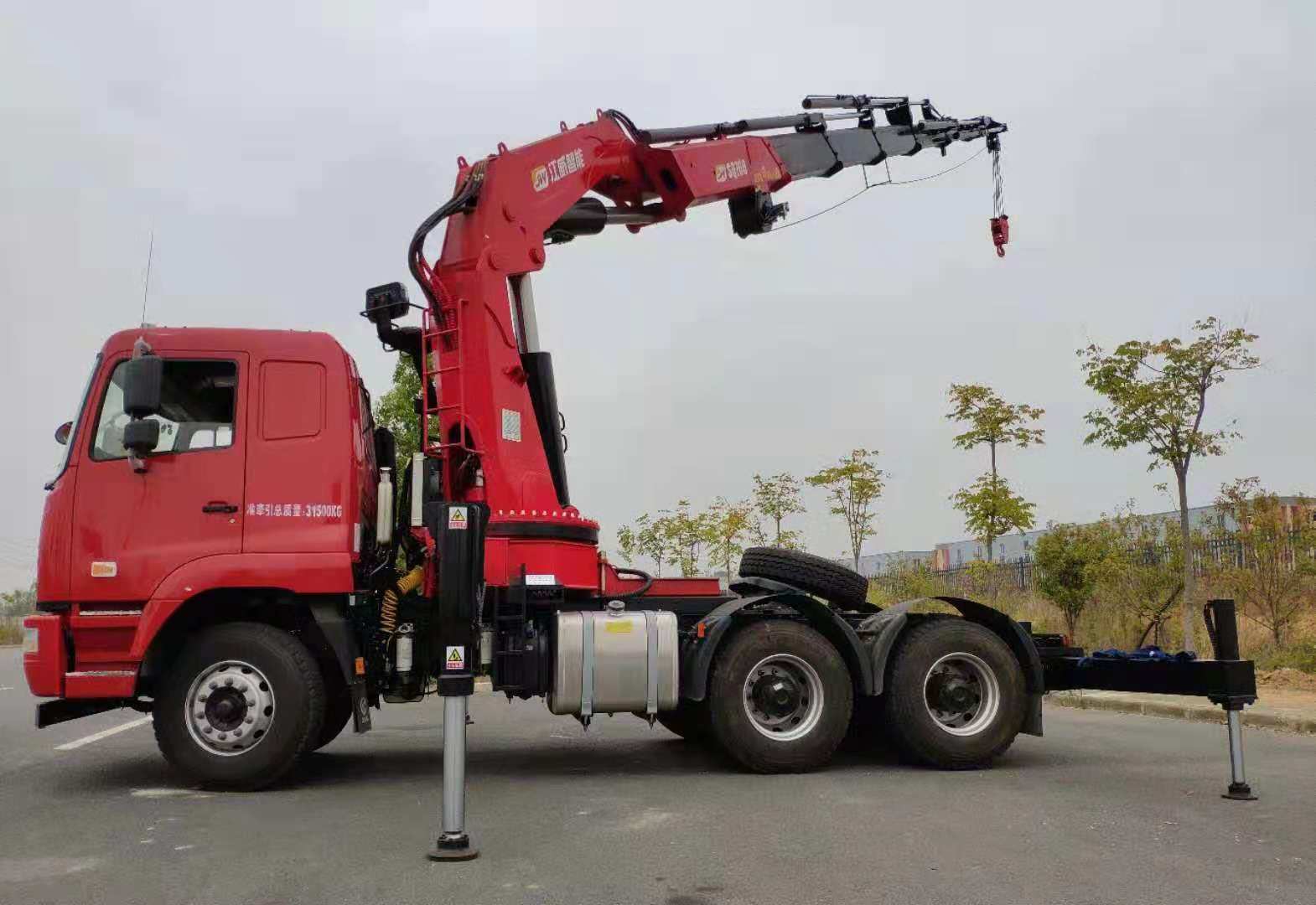 牽引隨車吊 牽引隨車吊