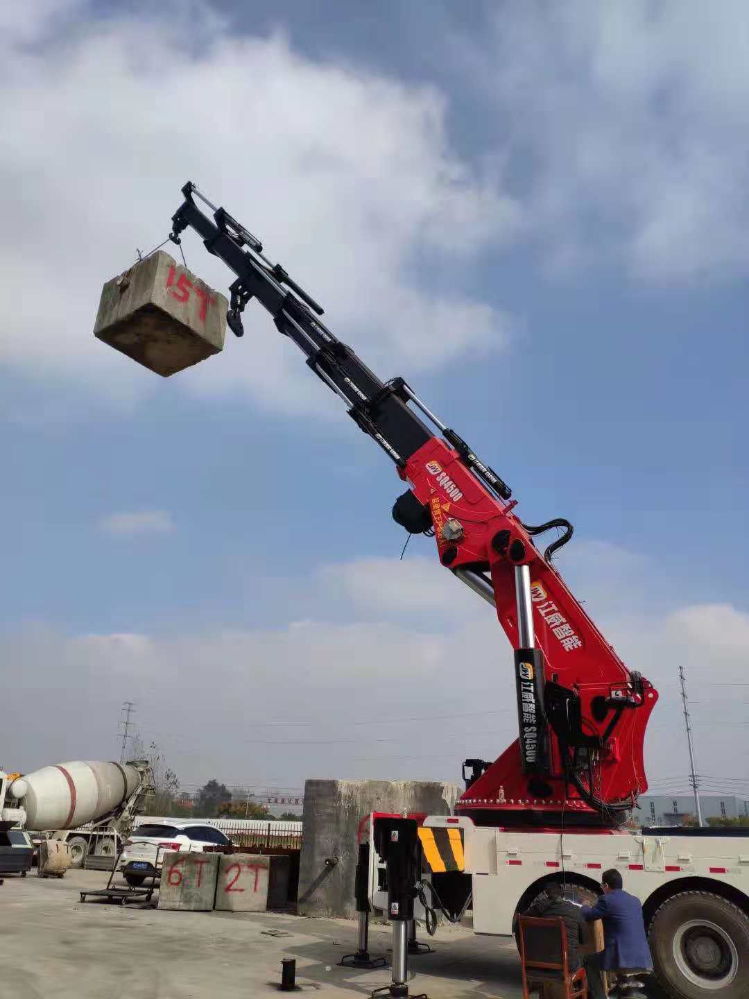 江威100噸隨車吊 江威100噸隨車吊